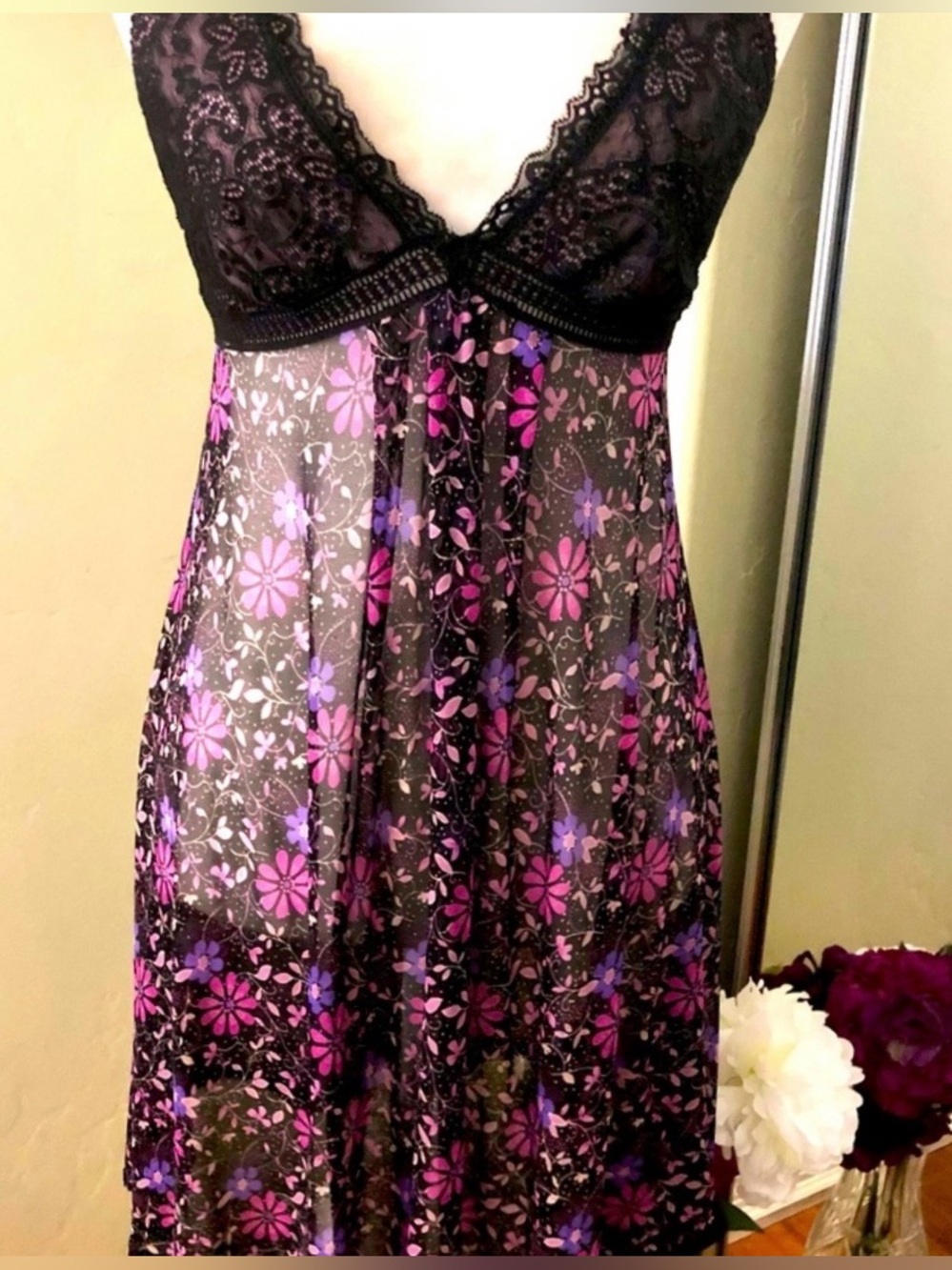 ON GOSSAMER beautiful sexy chemise GUC Sz M
